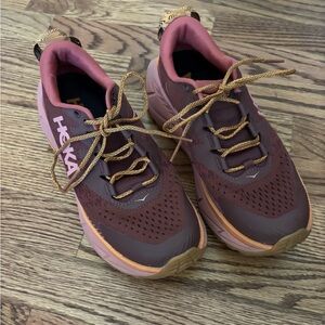 Hoka Skyline Float X